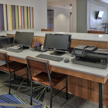 Holiday Inn Express & Suites Portales By Ihg Exterior foto