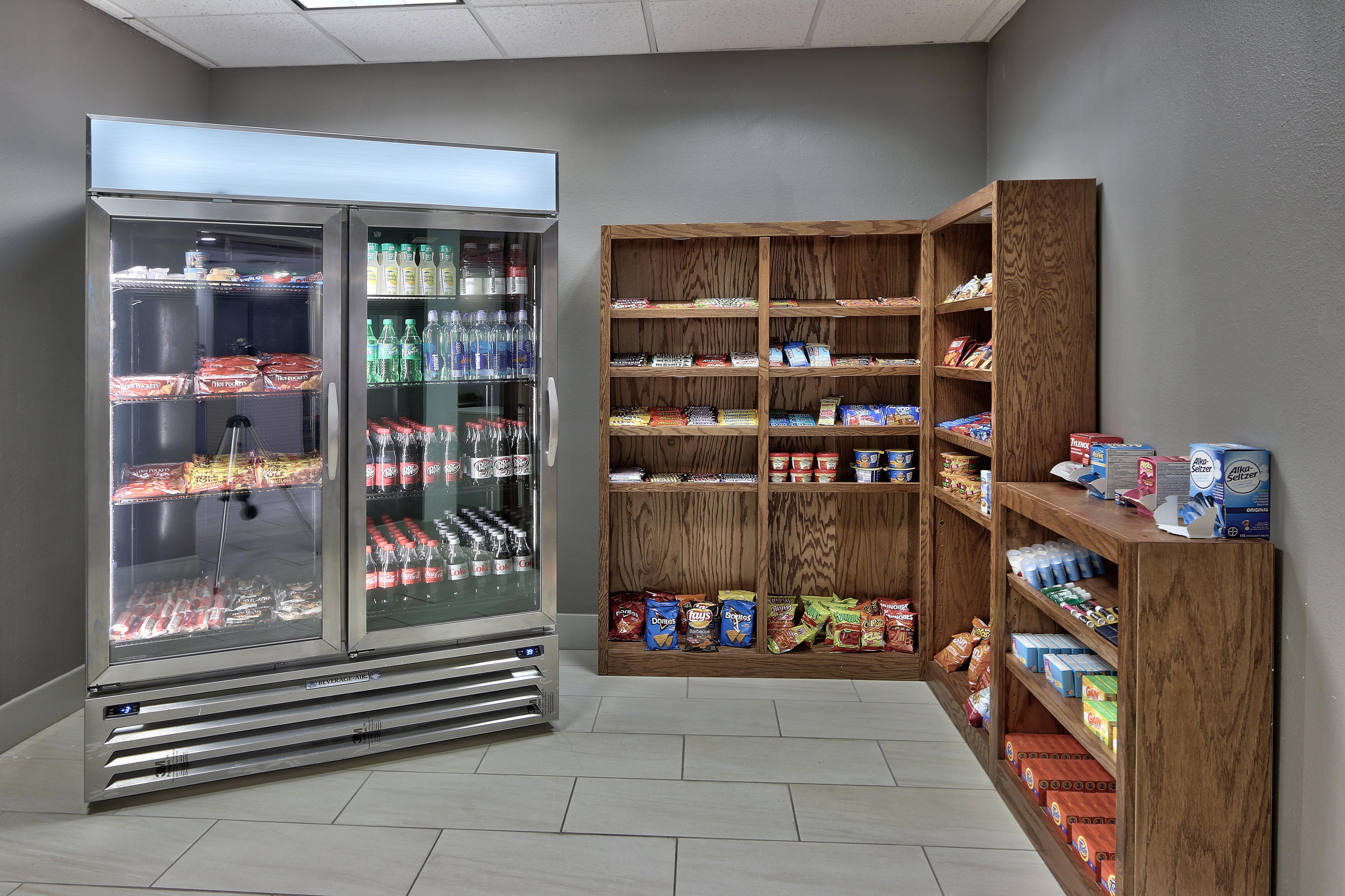 Holiday Inn Express & Suites Portales By Ihg Exterior foto